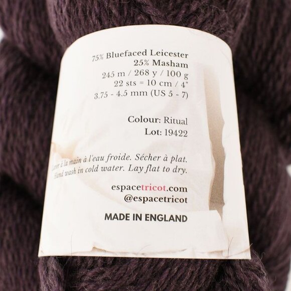 Sunday Morning DK Yarn 3 Skeins Bluefaced Leicester Masham England Ritual Purple - Picture 4 of 4